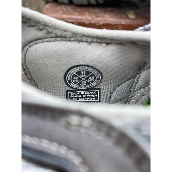 Keen Whisper Medium Grey-Peacock Green Sandals Women's 11 - Picture 4 of 8